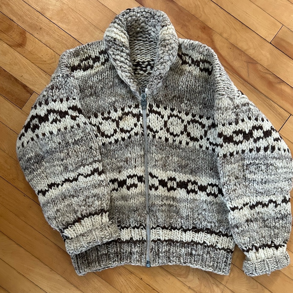 Vintage hand knit Cowichan sweater